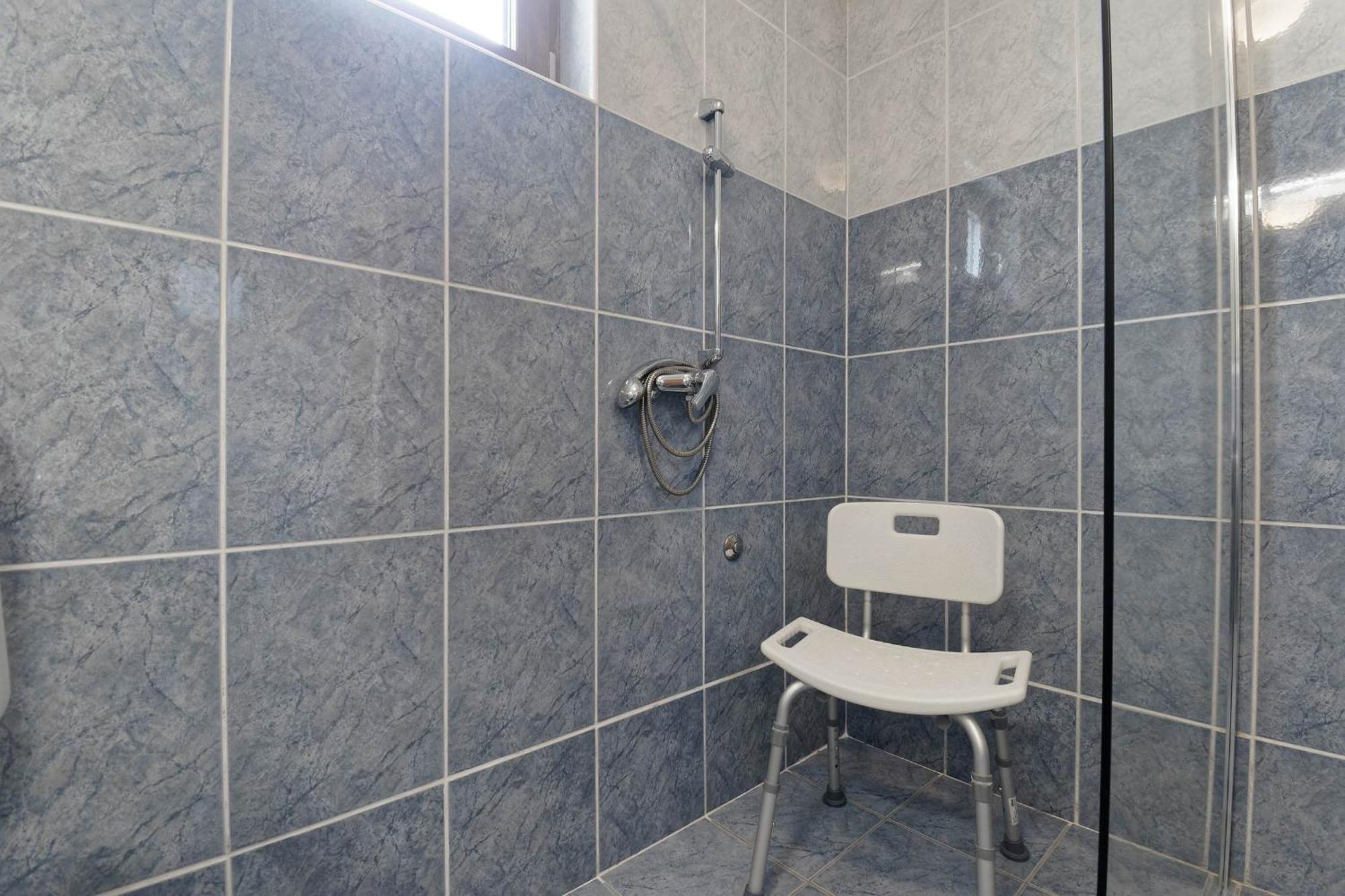 Apartment Larissa By Rent Istria Višnjan Buitenkant foto